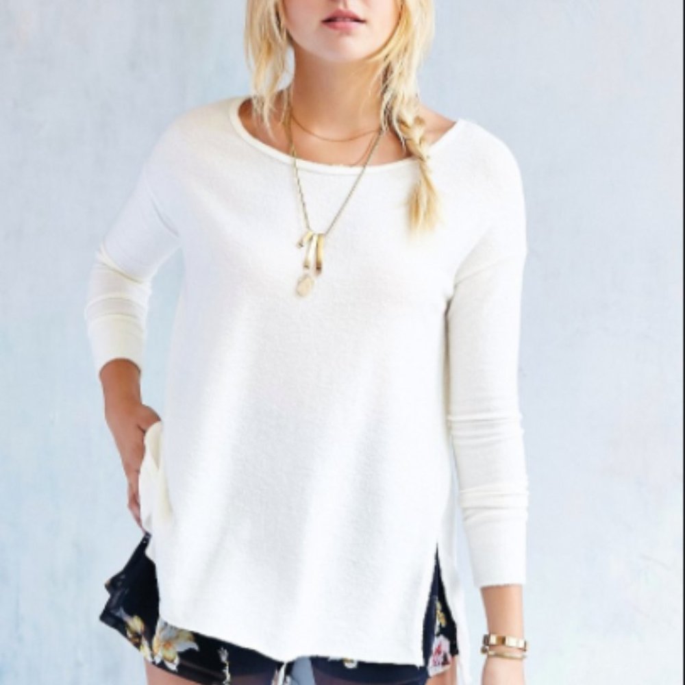 Project Social T White Ava Tunic Top